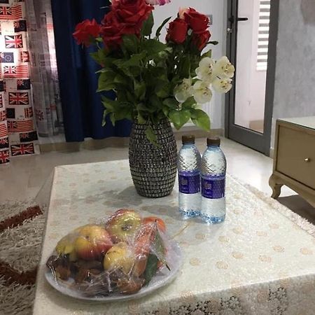 Appart Haut Standing A Tunis El Aouina Екстериор снимка
